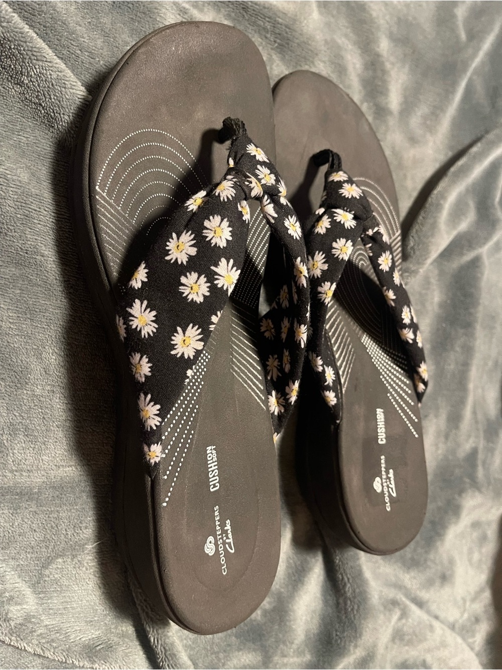 Clarks Cloudsteppers Arla Glison Printed Sandals Black Daisy Sz 10